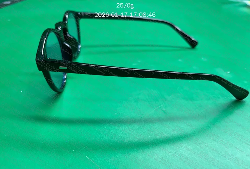 Oculos de 6Y 4