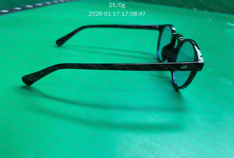 Oculos de 6Y 5