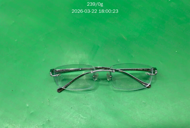 Oculos de grau enzoo
