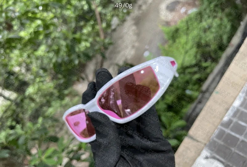 Madonna Glasses 8
