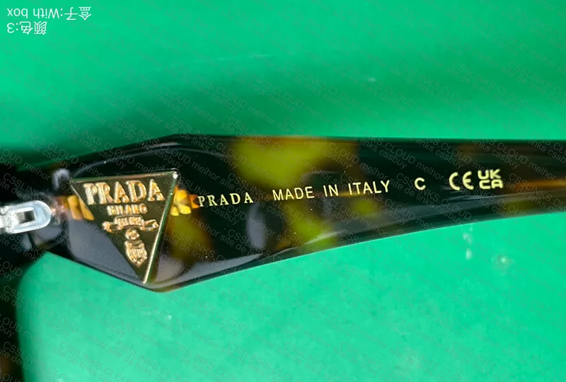 Óculos de sol - PRADA 4