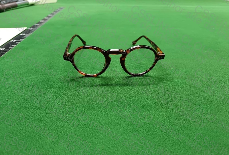 Leopard Style Sunglasses