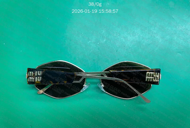 oculos miu miu 3