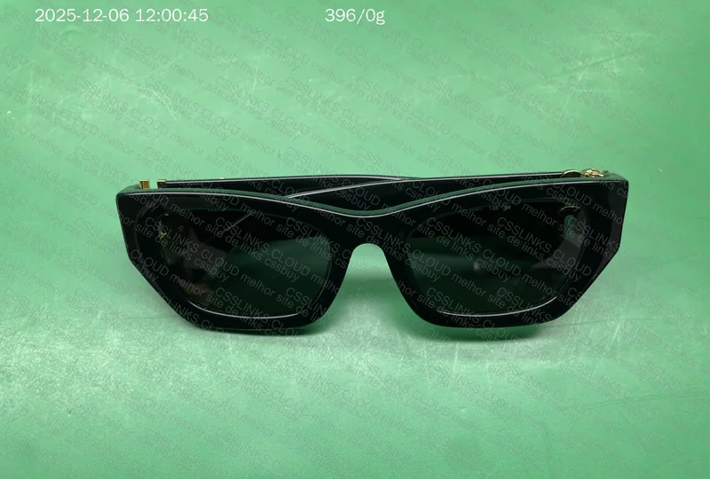 Miu Miu SMU09W Sunglasses