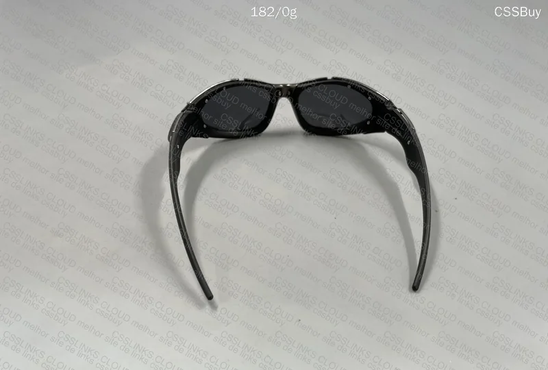 Oakley Plate Sunglasses 2