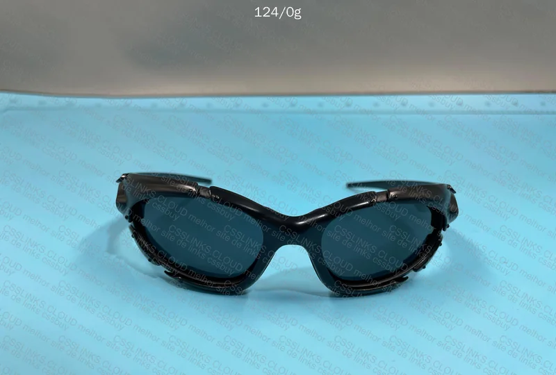 Oakley Plate Sunglasses 3