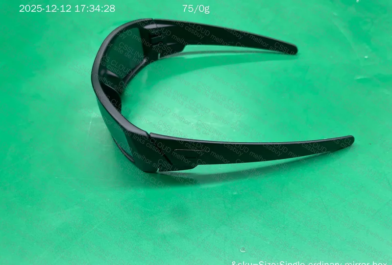 Oakley Sunglasses (Raul Training)