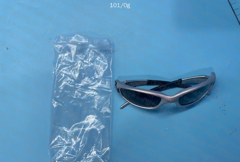 Oakley Straight Jacket 99 MUZM Silver Black Sunglasses 2