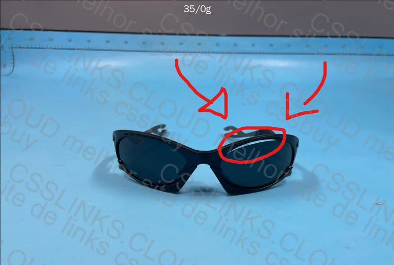 Plantars Sunglasses with DEFECT