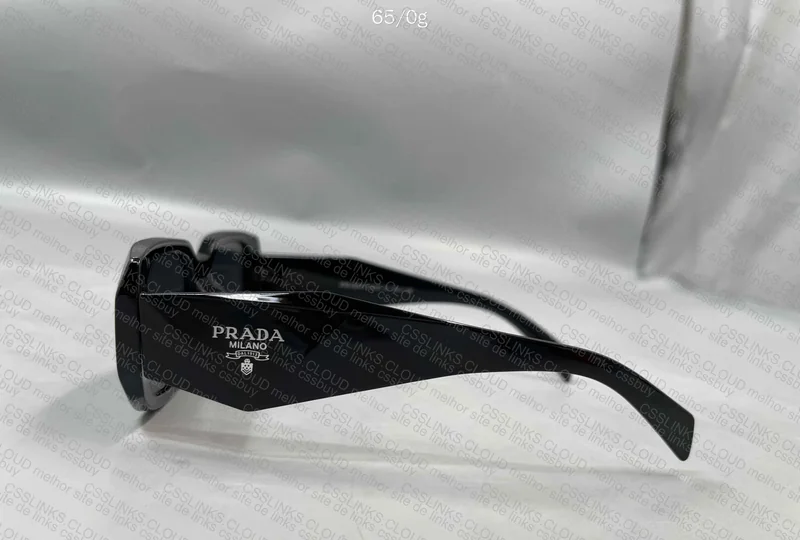 Óculos Prada