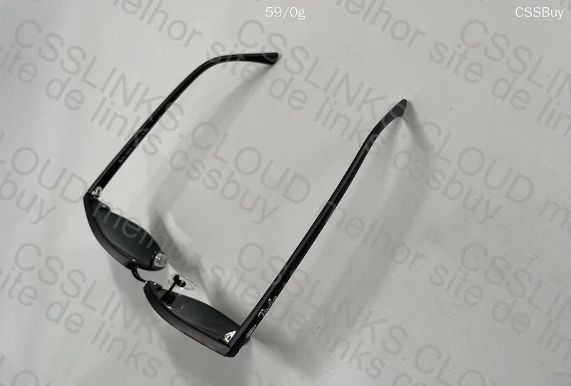 Ray Ban UV Protection Sunglasses