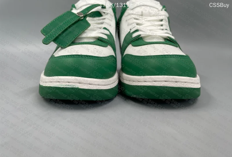 off white OOO 4