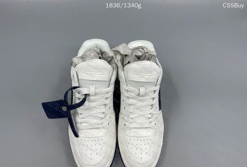 Off White OOO 9