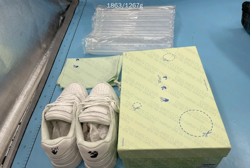 Off White OOO - Naisan 10