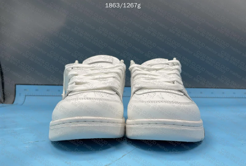 Off White OOO - Naisan 2