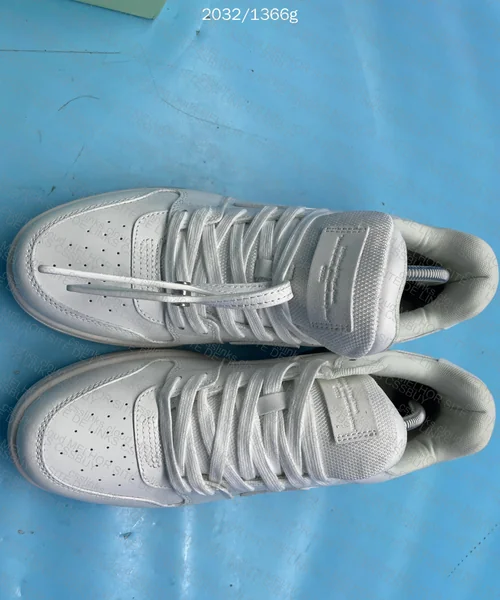 Off white out of office 5