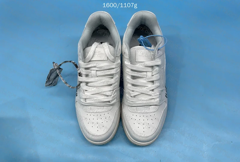OFF White - Out Of Office