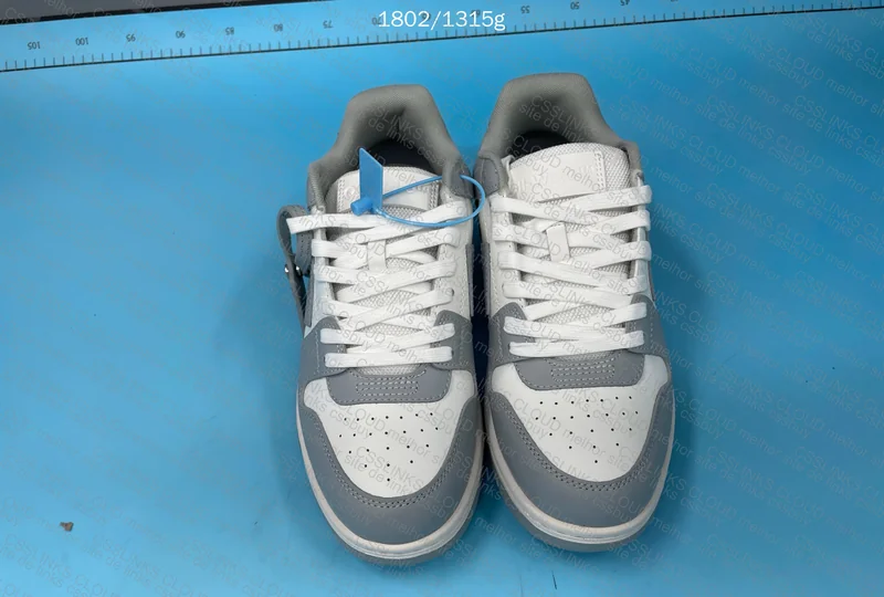 Off-White Out of Office, Please Help