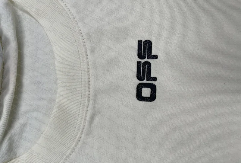 off white refletiva