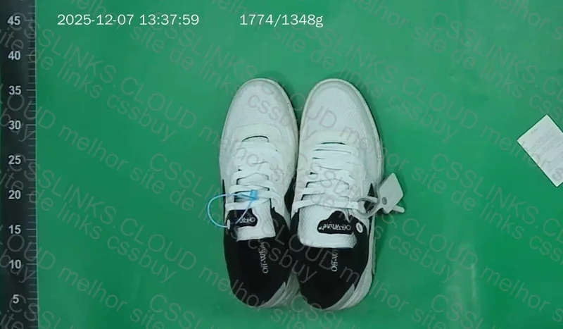 Off White S hatch 7