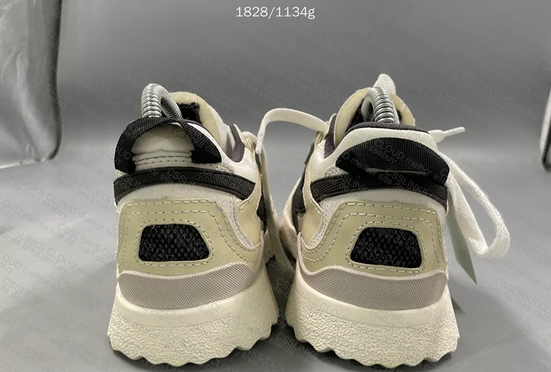 Off-White - Sponge 3