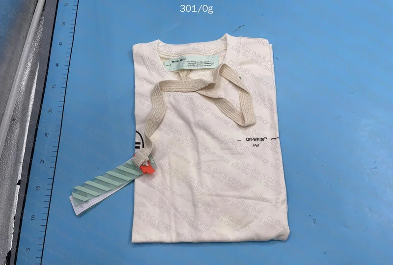 Off white t shirt