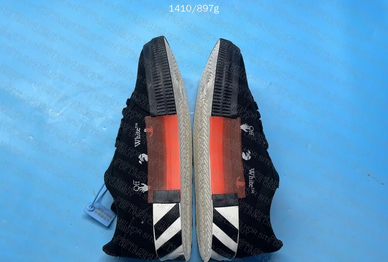 Off-White Vulcanized 3