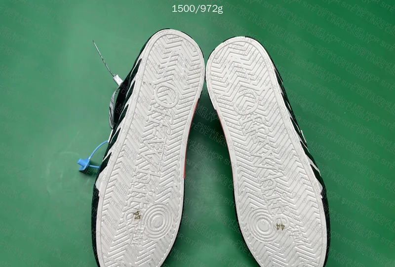 Off White Vulcanized 9