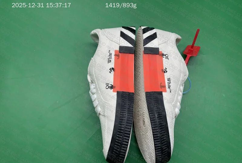 Off white vulcanized 4