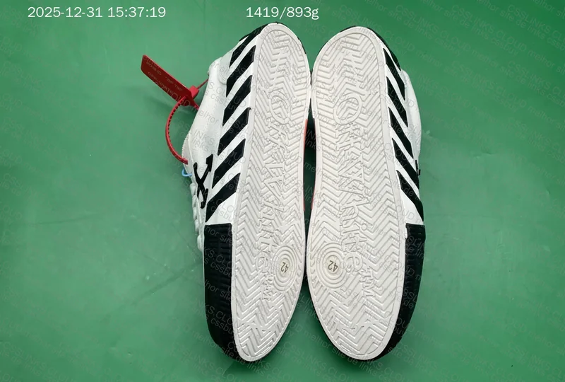 Off white vulcanized 6