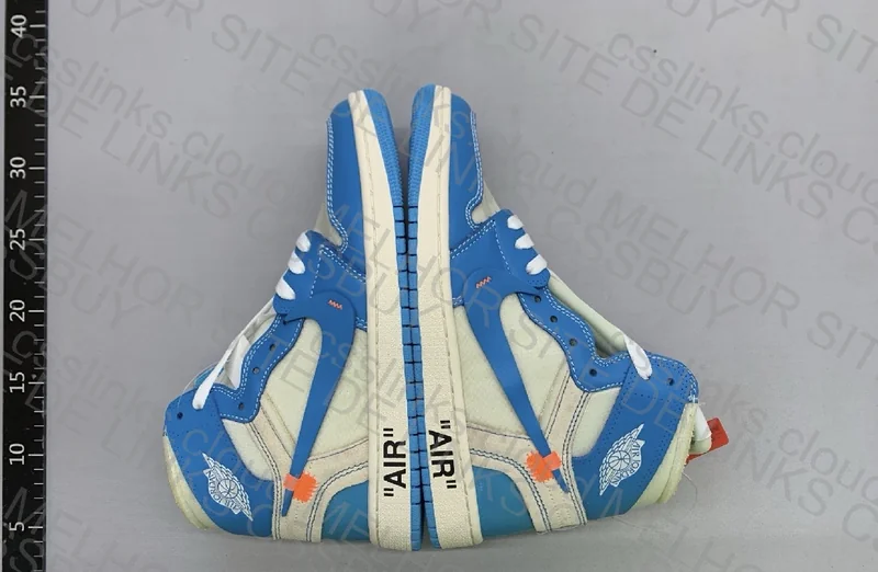 Off White x Air Jordan 1 High UNC
