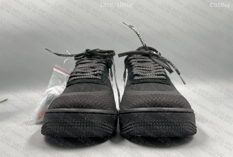 Off-White x Nike Air Force 1 Black 5