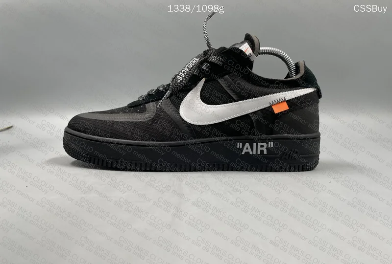 Off-White x Nike Air Force 1 Black 6
