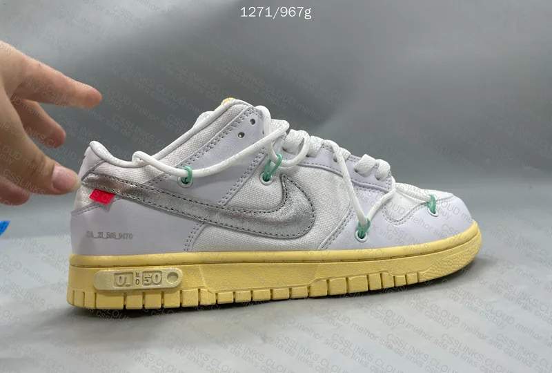 Off-White x Nike Dunk Low Lot 01 of 50 4