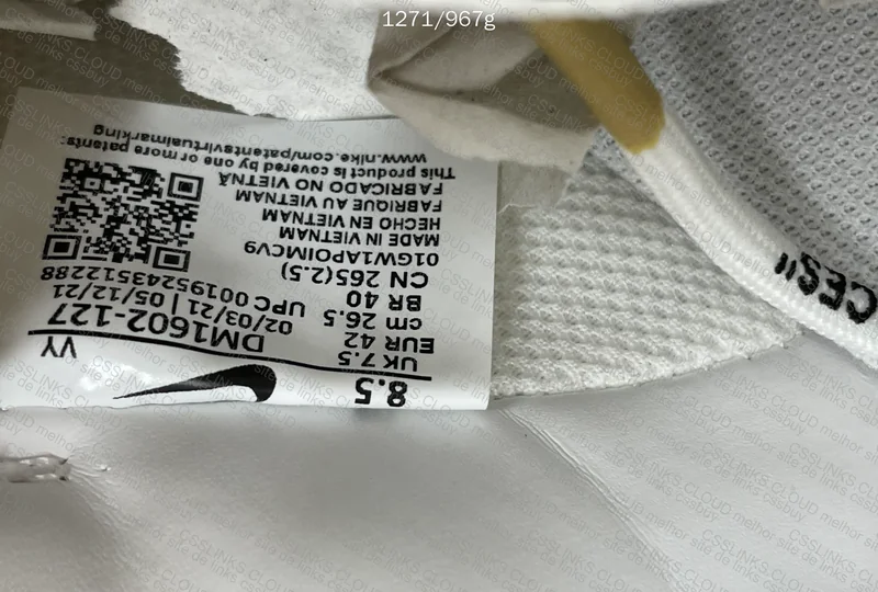 Off-White x Nike Dunk Low Lot 01 of 50 5