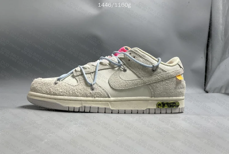 Off-White x Nike Dunk Low Lot 38 of 50 2
