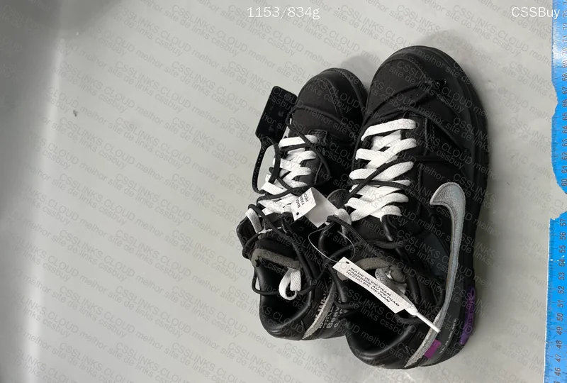 Off-White x Nike Dunk Low Lot 50 of 50
