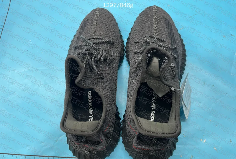 OG BATCH - Yeezy 350v2 Black Reflective FU9007 3