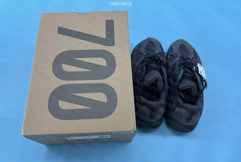 OG Batch Yeezy 700 Black Utility