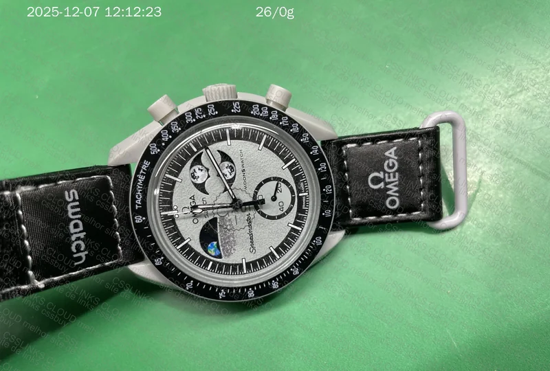 Omega Moonswatch 5