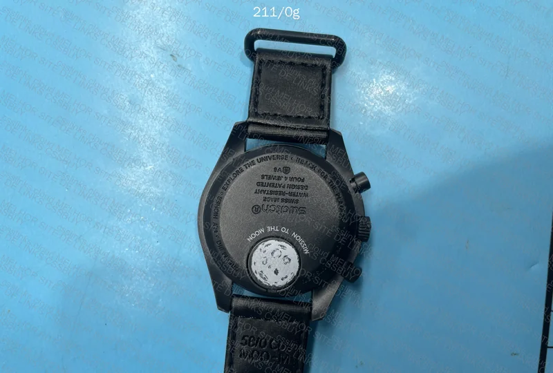Omega x Swatch MoonSwatch (Black) 4