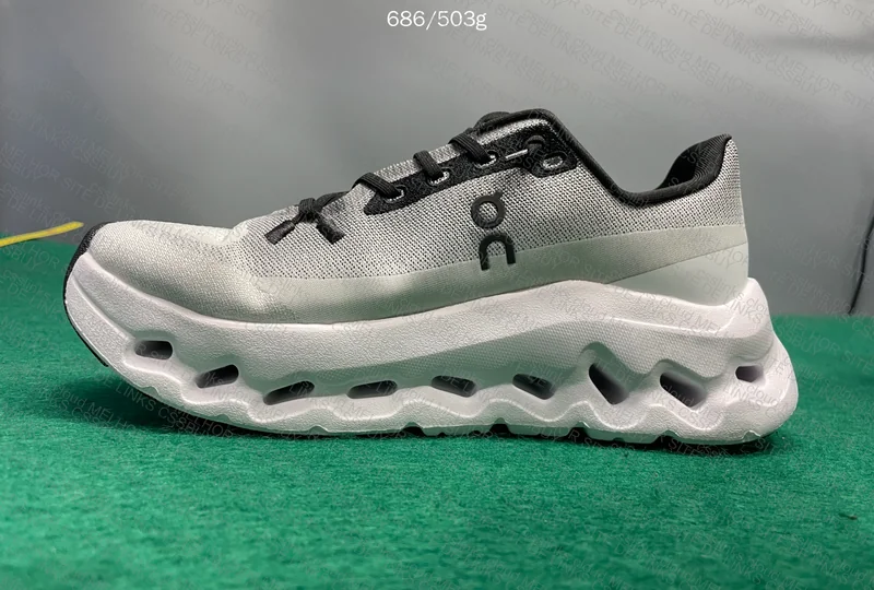 ON CLOUD FOR THE WIFE 8