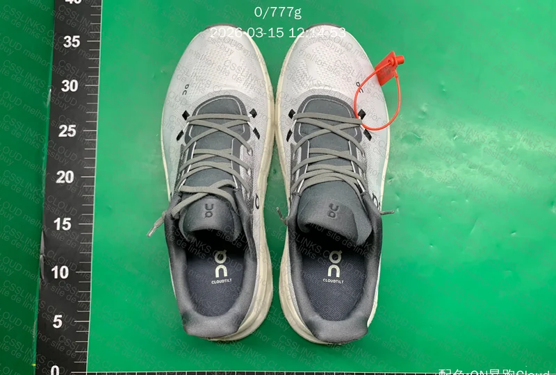 ON CLOUDTILT 7