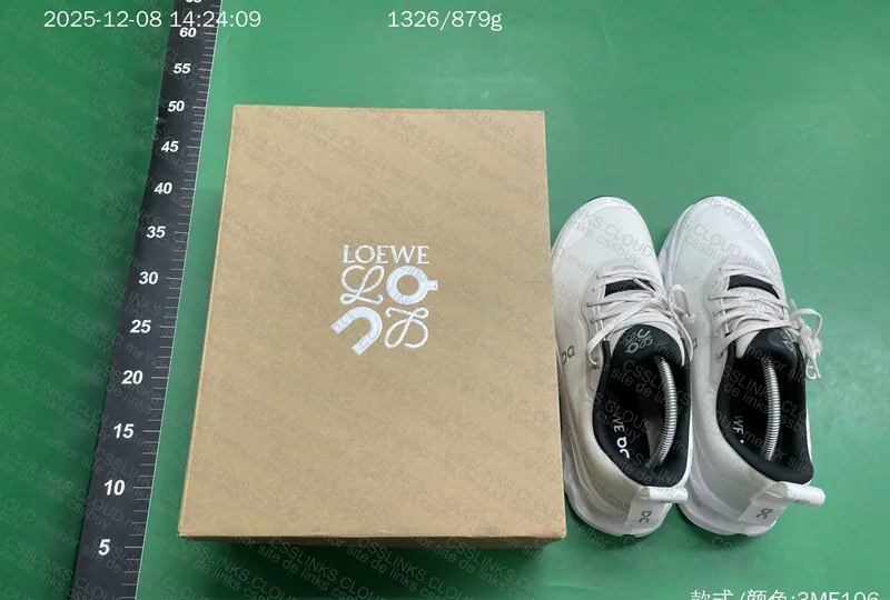 On Loewe Cloudtilt 2.0