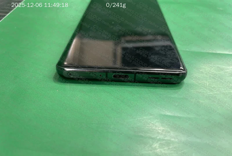 OnePlus 12 - 16GB / 512GB (Black) 6