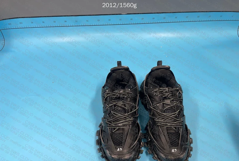 China Taco My Sneakers in Flour Bro