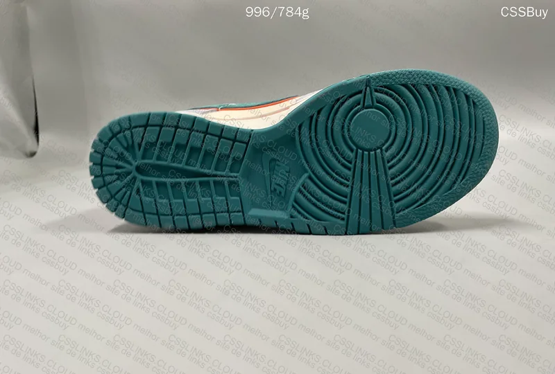 Otomo Katsuhiro x Nike SB Dunk Low Steamboy 2