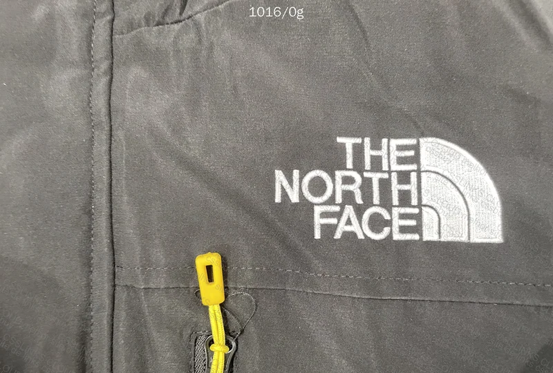 Outdoor Jacket - TNF 2