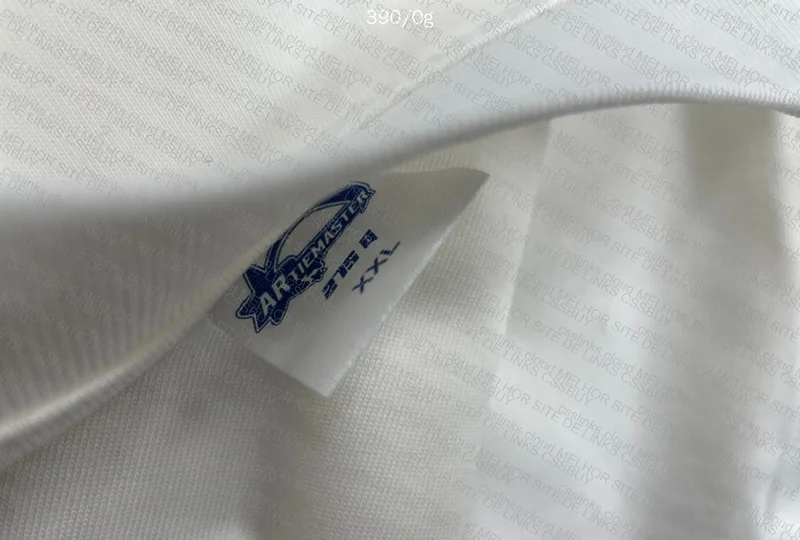 Oversized Basic White 2