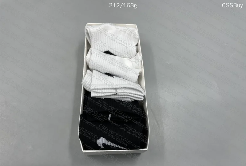 Nike Socks Pack 2